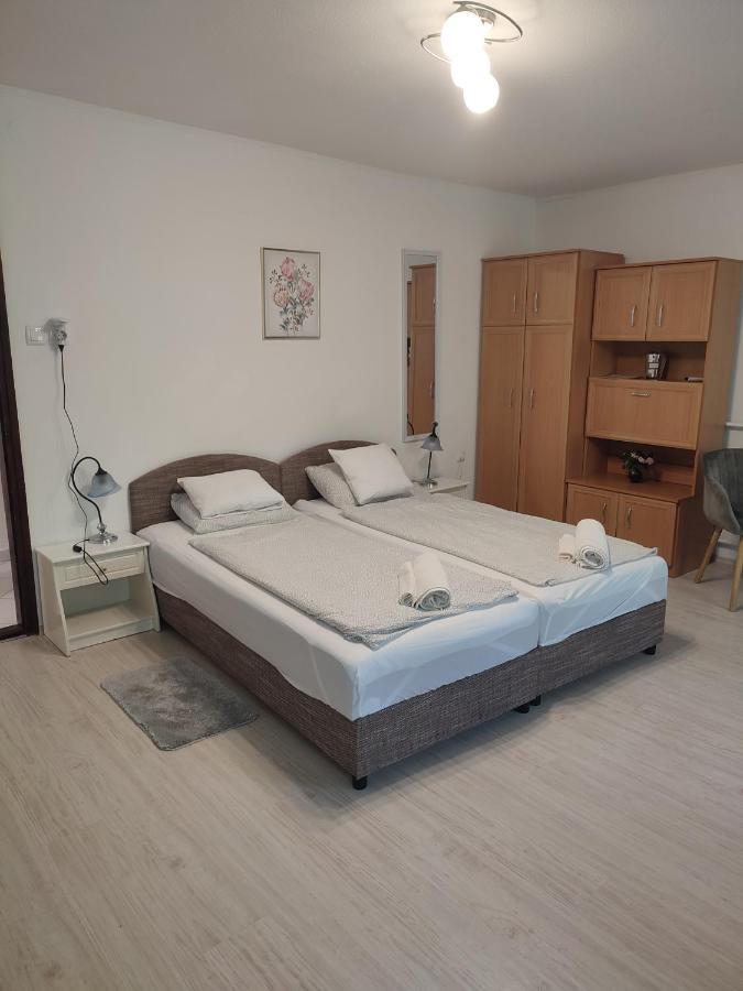 Veronika Rooms Hévíz Exteriör bild