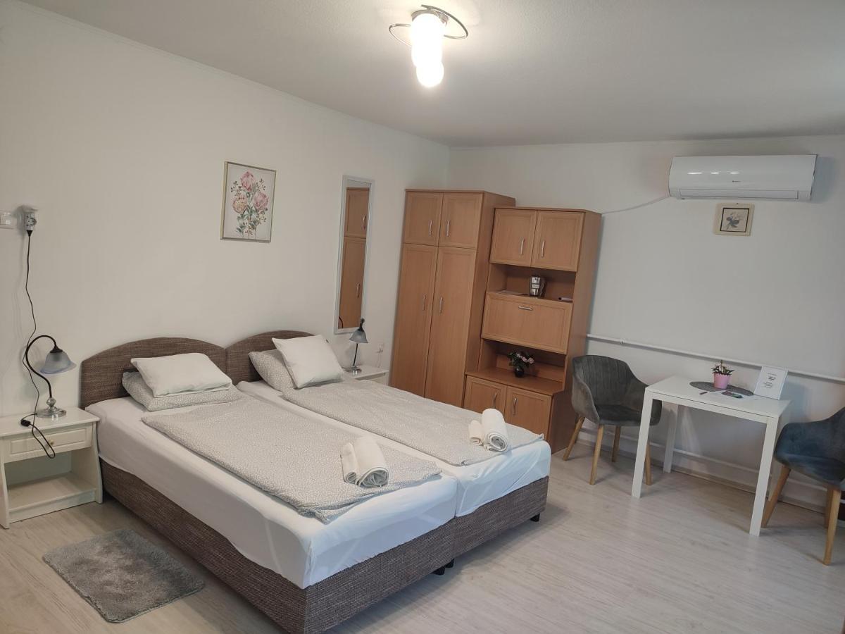 Veronika Rooms Hévíz Exteriör bild