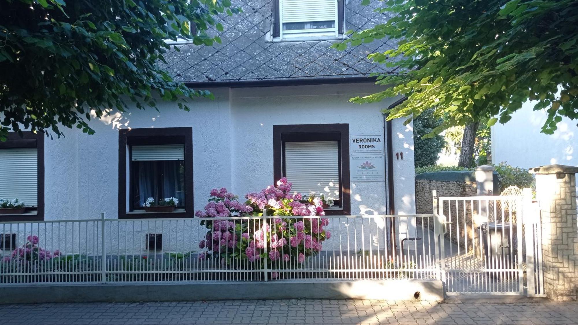 Veronika Rooms Hévíz Exteriör bild