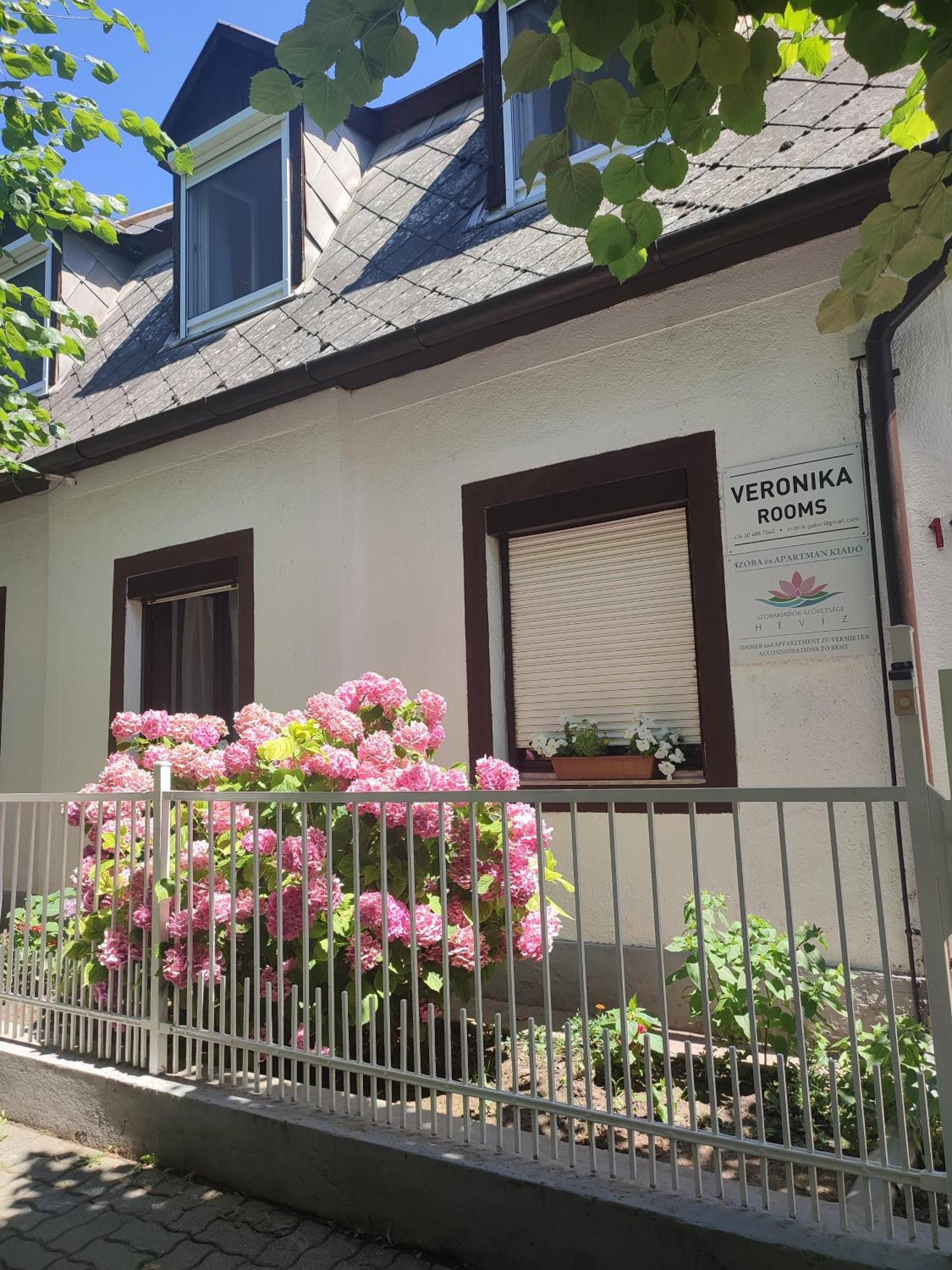 Veronika Rooms Hévíz Exteriör bild